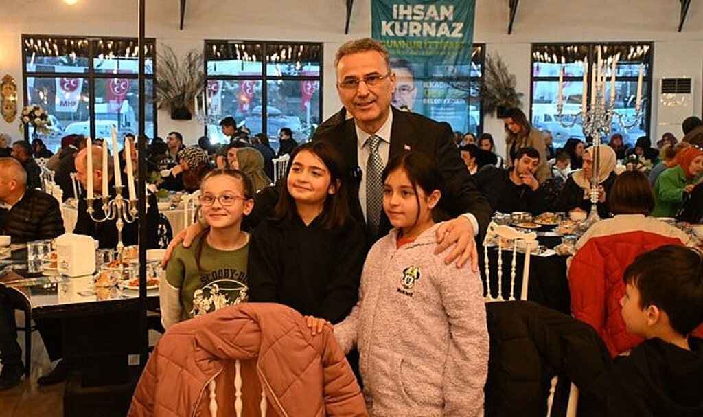 Başkan Adayı İhsan Kurnaz’dan 2 Bin Kişilik Rekor İftar!