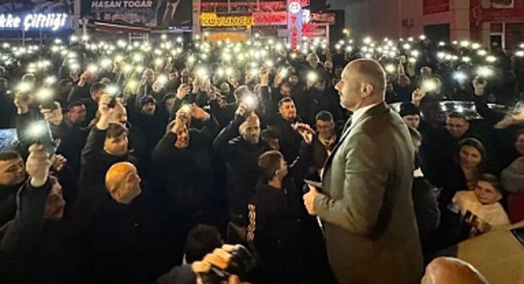 Başkan Togar, 'Türkiye'nin Okuyacağı Bir Sevda Hikayesi Yazıyorsunuz'!