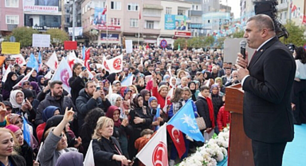 Burhan Mucur, ‘Salıpazarı'nda Cumhur İttifakı'nın Bayrağını Dalgalandıracağız’!