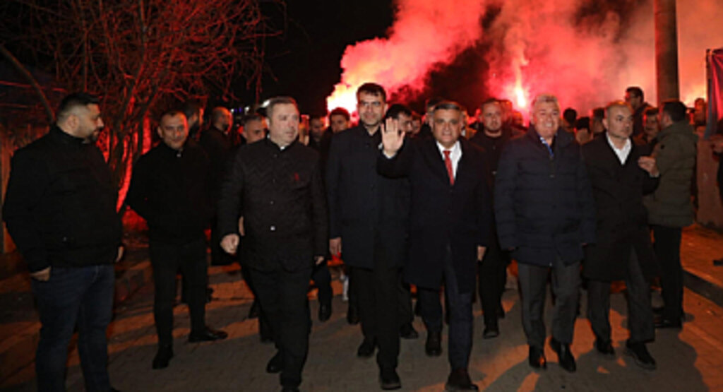 Çarşamba'da Ender Gür'den Gövde Gösterisi!