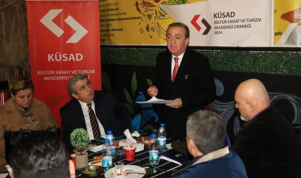 Cevat Öncü, ‘Bu Bir Parti Ve Lider Seçimi Değil’!