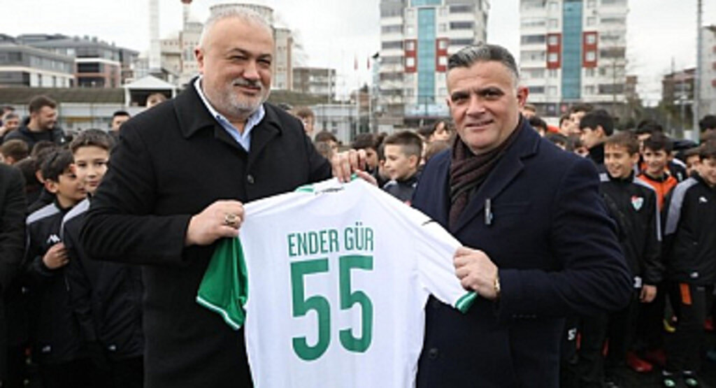 Ender Gür, 'Çarşambaspor Öz Kaynaklarına Dönecek'!