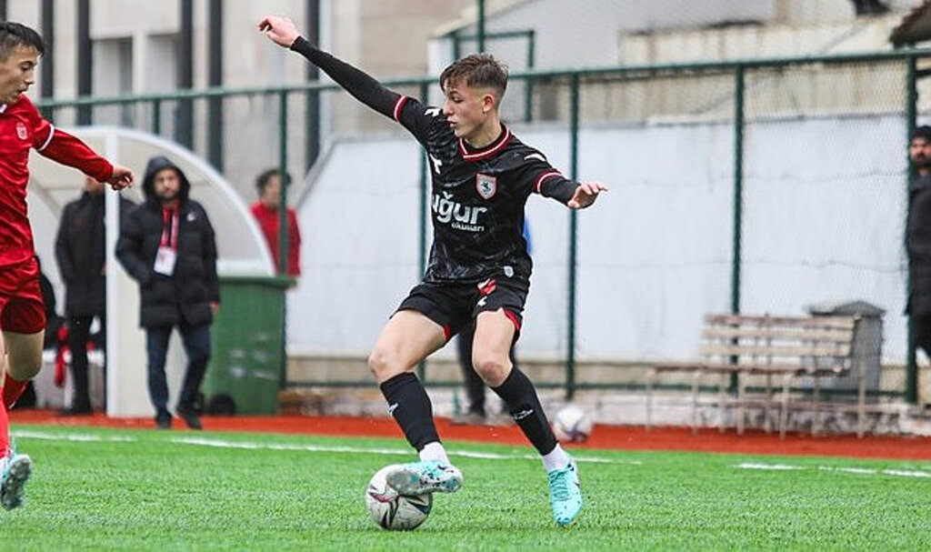 Kuzey Ersoy’a Milli Davet!