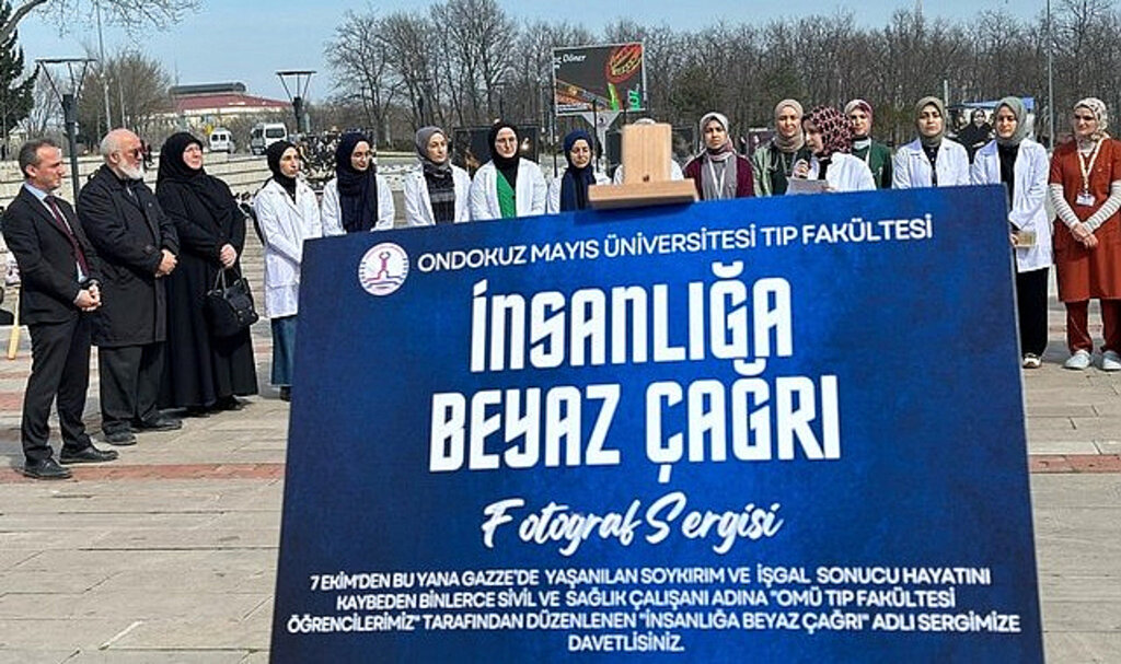 OMÜ’de ‘İnsanlığa Beyaz Çağrı’ Adlı Fotoğraf Sergisi Düzenlendi!