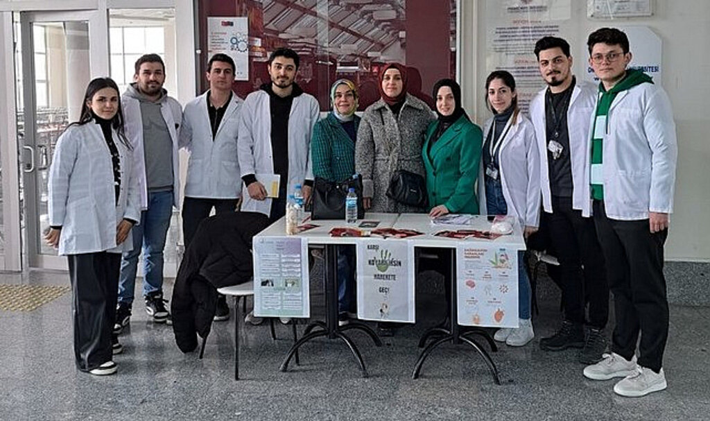 OMÜ’lü Öğrencilere ‘Yeşilay Haftası Farkındalık Eğitimi’ Verildi!