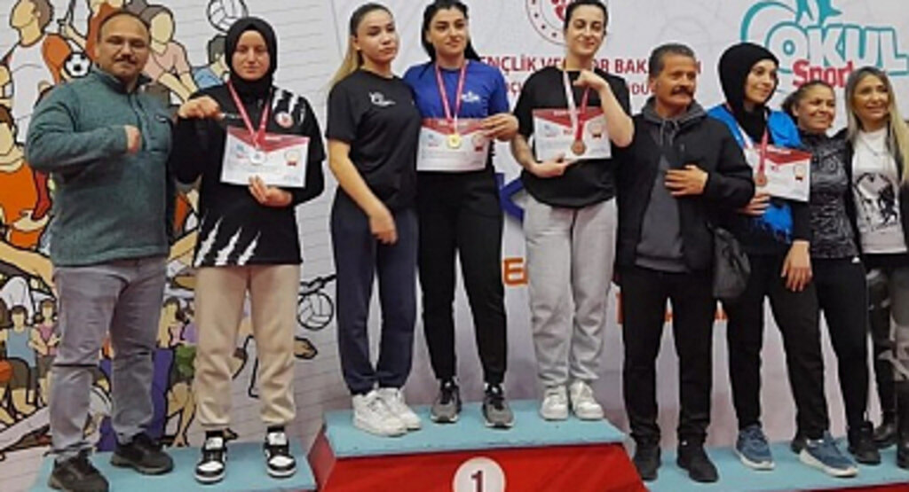 Samsunlu Bilek Güreşi Sporcularından Büyük Başarı!
