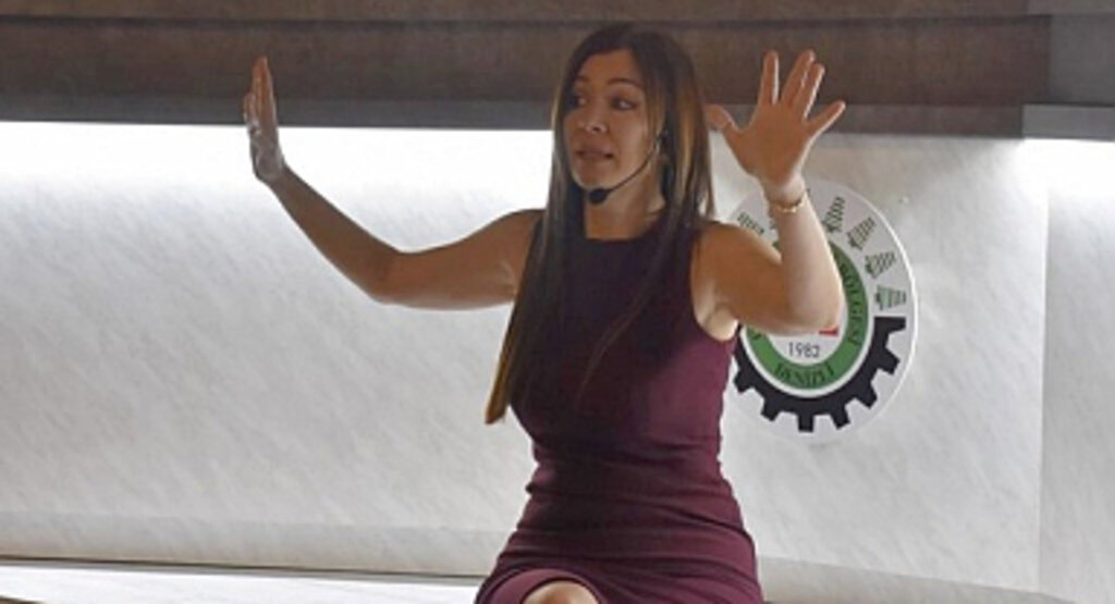 Yakaların Rengini Değil Performansı Konuşma Zamanı!