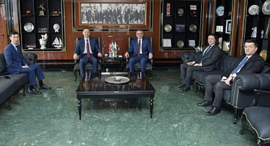 Kırgız Büyükelçisi Kazakbaev’den Samsunlu İş İnsanlarına Yatırım Çağrısı!