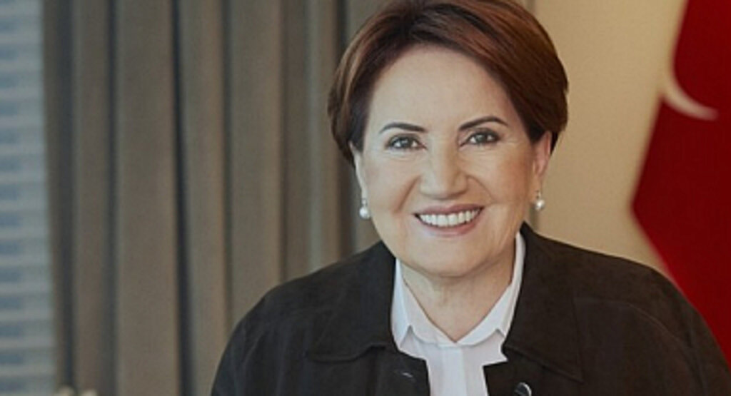 Meral Akşener Siyaseti Bıraktı!
