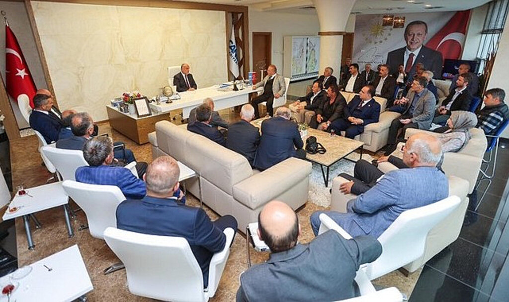 Muhtarlardan Başkan İbrahim Sandıkçı’ya Ziyaret!