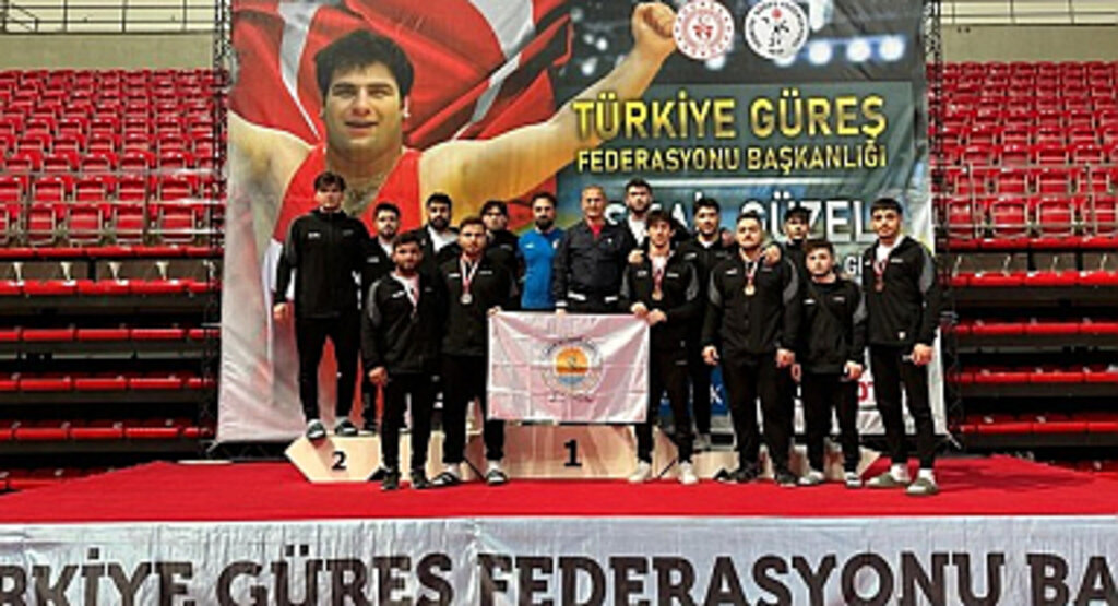 Samsun Büyükşehir, Güreş'te Türkiye 5'incisi Oldu!