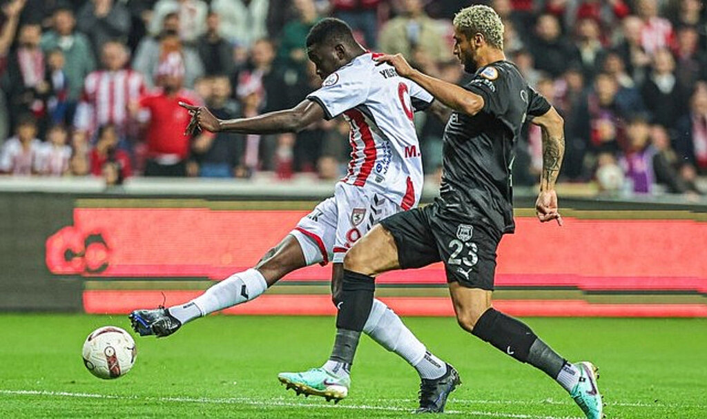 Samsunspor'dan Yenemiyorsan Yenilme Taktiği!