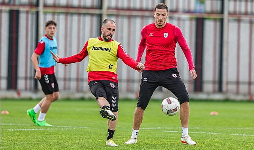 Samsunspor’un Kasımpaşa Mesaisi Sürüyor!