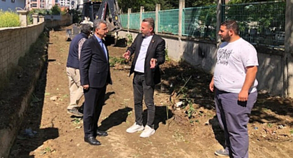 Başkan İhsan Kurnaz, ‘Hemşehrilerimizin Sorunlarını Çözüme Kavuşturuyoruz’!