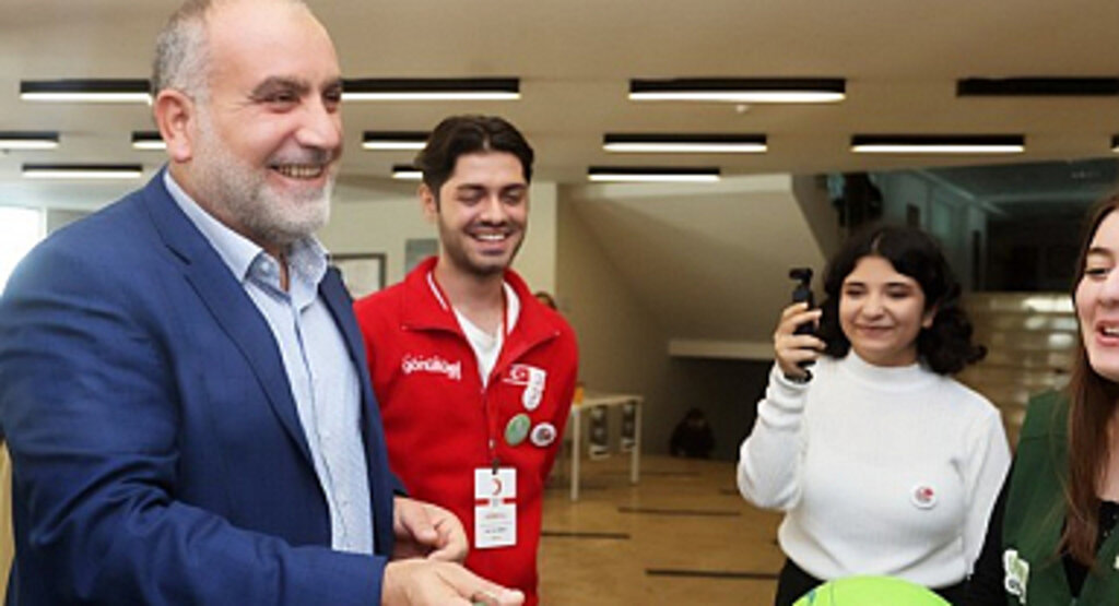 Başkan Sandıkçı, ‘Gençlerimizin KPSS Ücretlerini Karşılıyoruz’!
