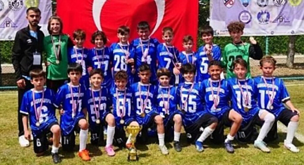 Karasamsunspor U11 Takımı Ankara’da Şampiyon Oldu!