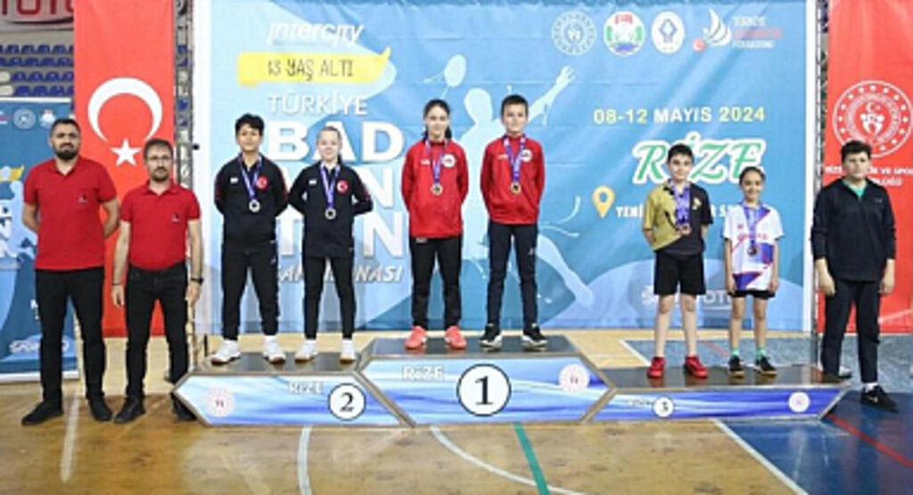 Samsun Büyükşehir’den Badmintonda Çifte Başarı!