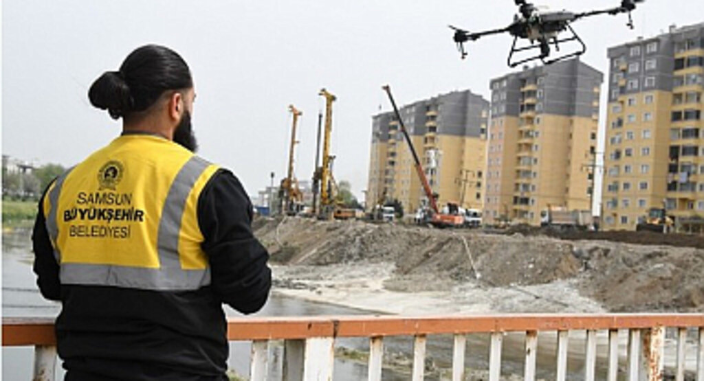 Samsun Büyükşehir’den Derelerde Drone İle İlaçlama Çalışması!