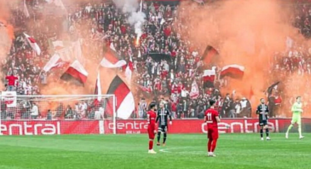 Samsunspor Taraftar Grupları Ayakta!