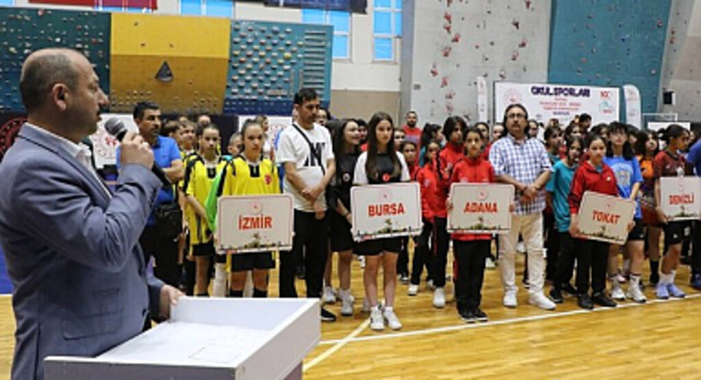Futsal Yıldızlar Kız-Erkek Türkiye Birinciliği Başladı!
