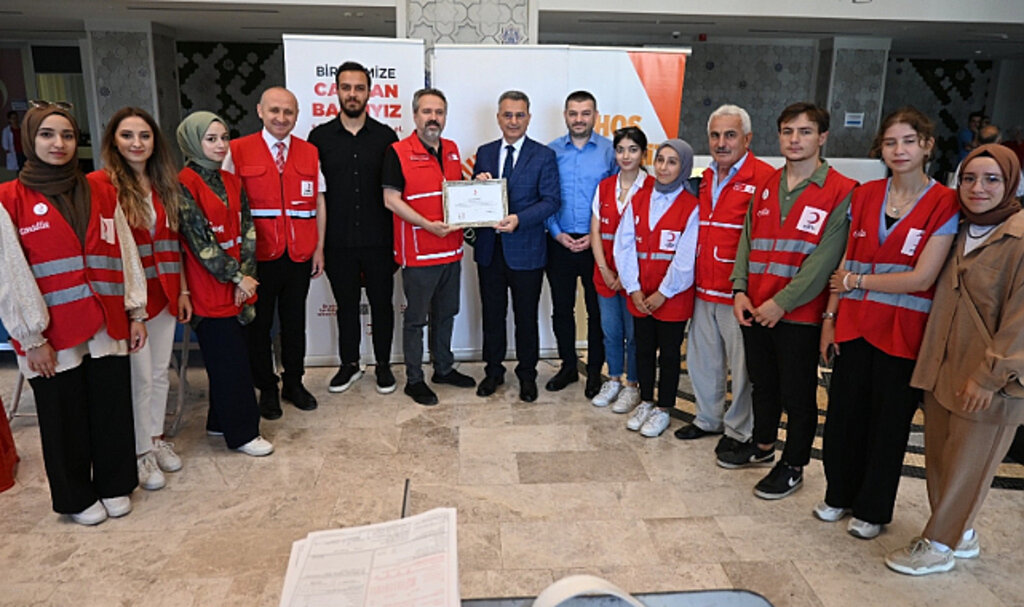İlkadım Belediyesi'nden Kızılay'a Kan Desteği!