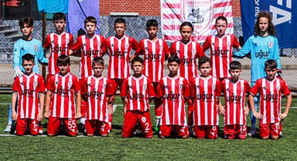 Samsunspor'un Minikleri Rize Cup'ta Fırtına Gibi Esiyor!