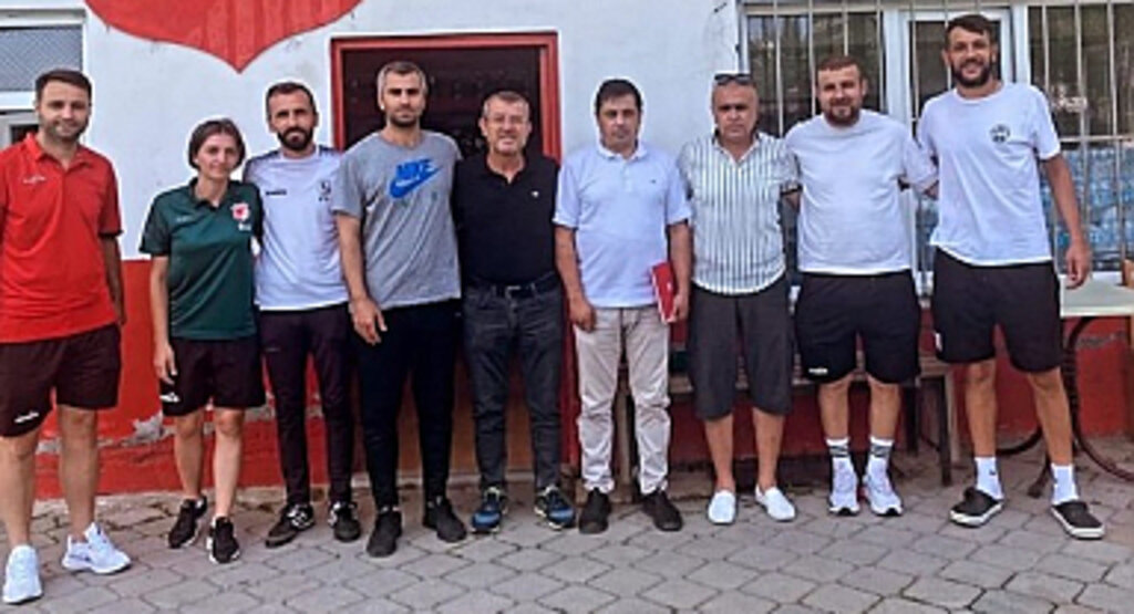TFF Bölge Müdüründen YABPA Spor’a Ziyaret!