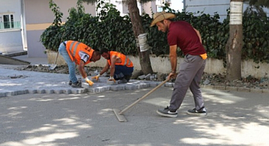 Atakum’da Yol Çalışmaları Son Hız Devam Ediyor!