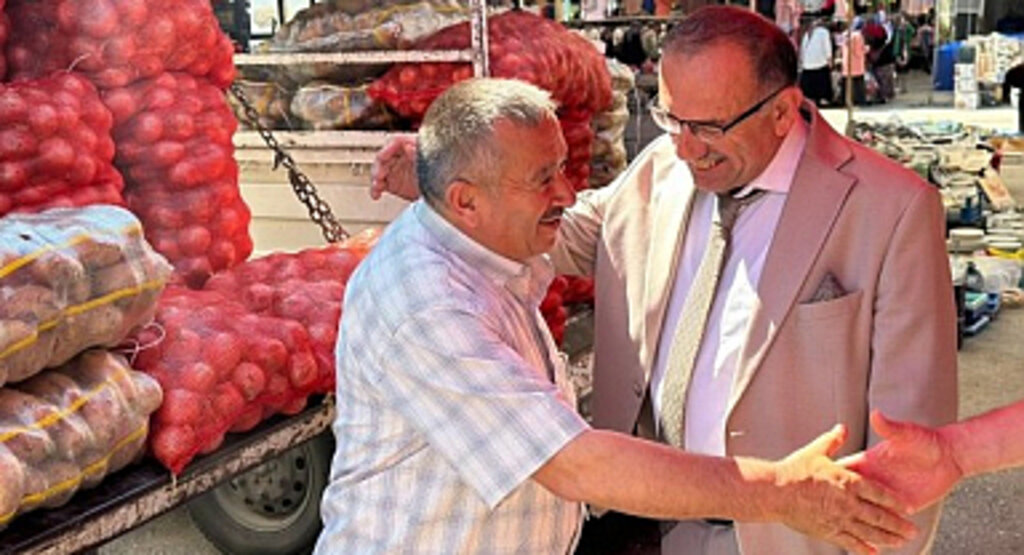 Ayvacık Belediye Başkanı AK Parti'ye Geçti!