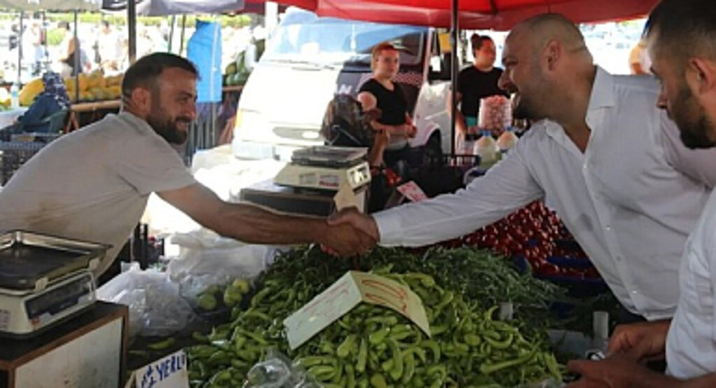 Halka Hizmet İçin Halkın Arasında!