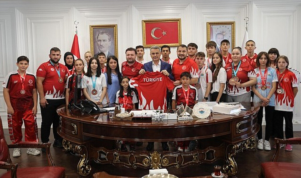 İlkadım’da Spora Ve Sporcuya Tam Destek!