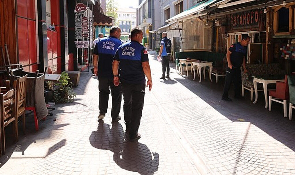 İlkadım Zabıtasından İşgal Sınır Çizgisi Denetimi!
