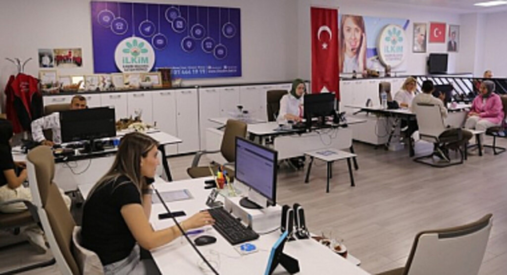 İLKİM’e Tebessüm Ettiren Çağrılar Geliyor!
