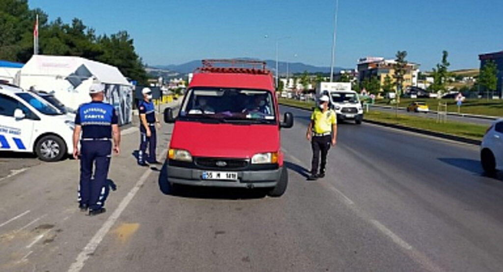 Samsun’da Toplu Taşıma Araçlarına Kural İhlali Uygulaması!