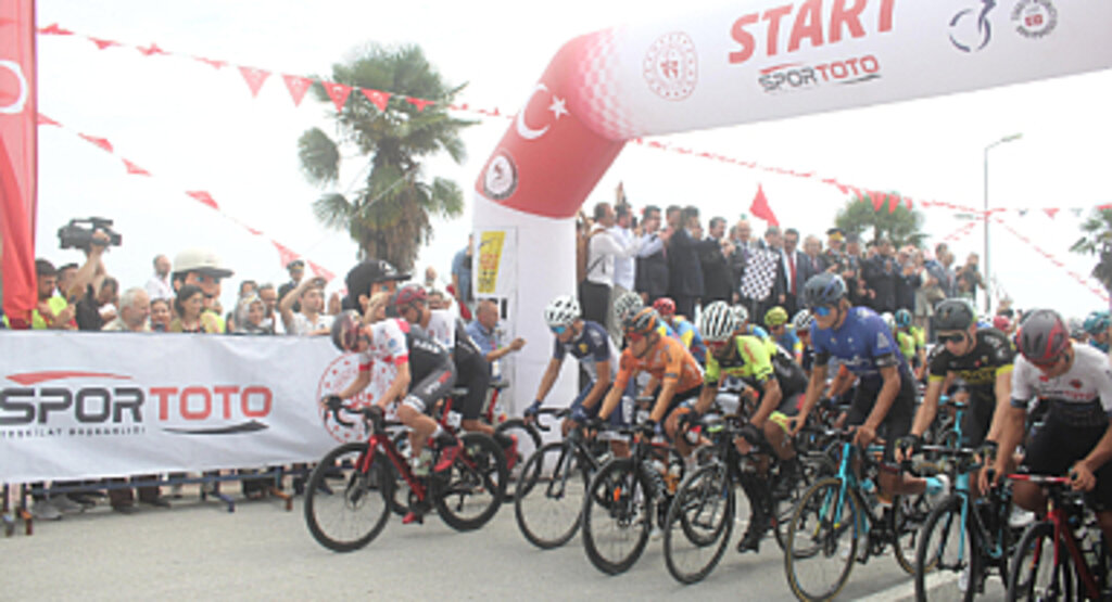 Samsun'dan Ankara'ya Sürecek Olan 2. Uluslararası Kurtuluş Yolu Bisiklet Turu Başladı!