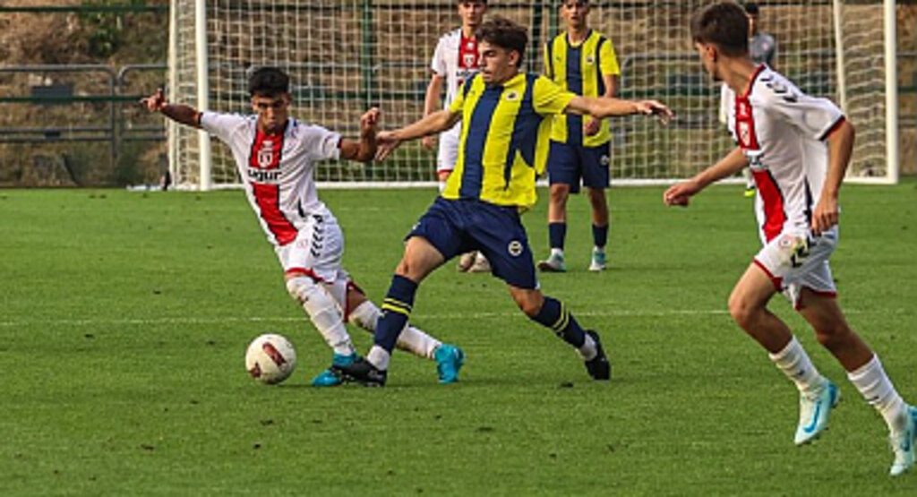 Samsunspor, Fenerbahçe’yi 3-1 Mağlup Etti!