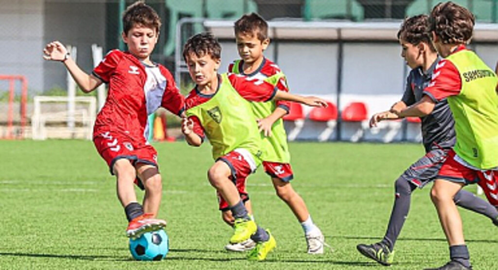Samsunspor Futbol Okulları Yarışıyor!