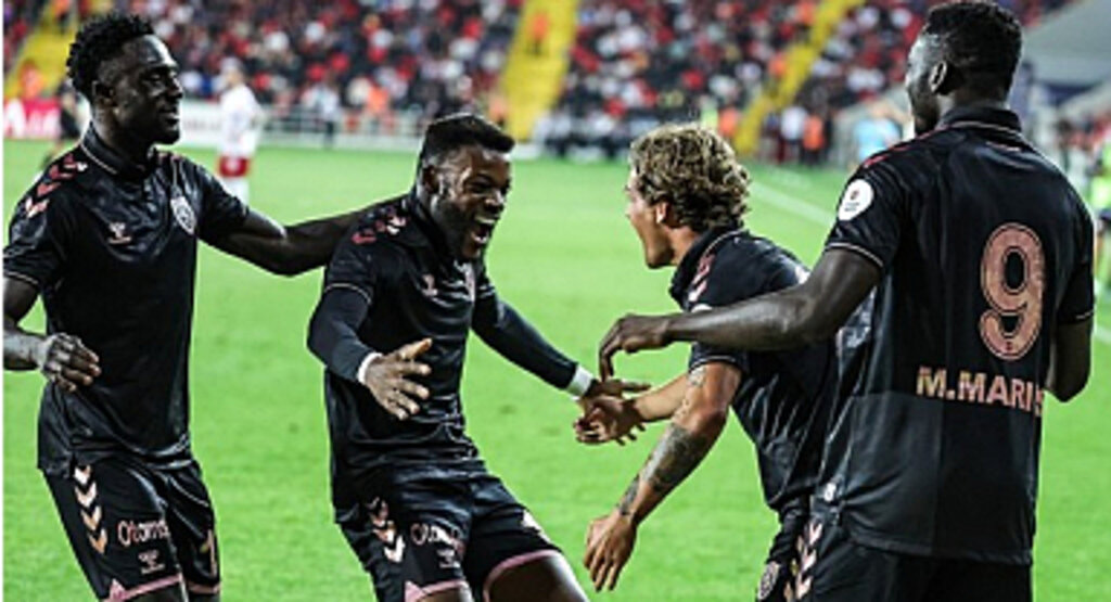 Samsunspor Sezonun İlk Galibiyetini Gaziantep'de Aldı!