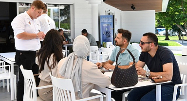 Amisos Ve Sevgi Kafe’ye Yoğun İlgi!