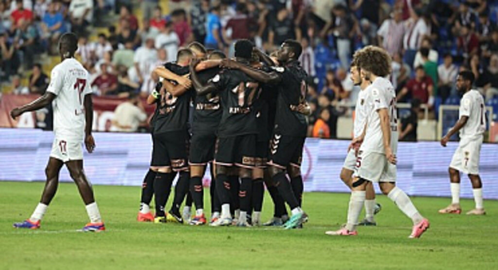 Samsunspor Deplasmanda 3 Puanı 3 Golle Aldı!