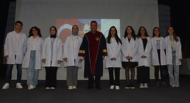 Yeni Tıbbiyeliler Önlüklerini Giydi!
