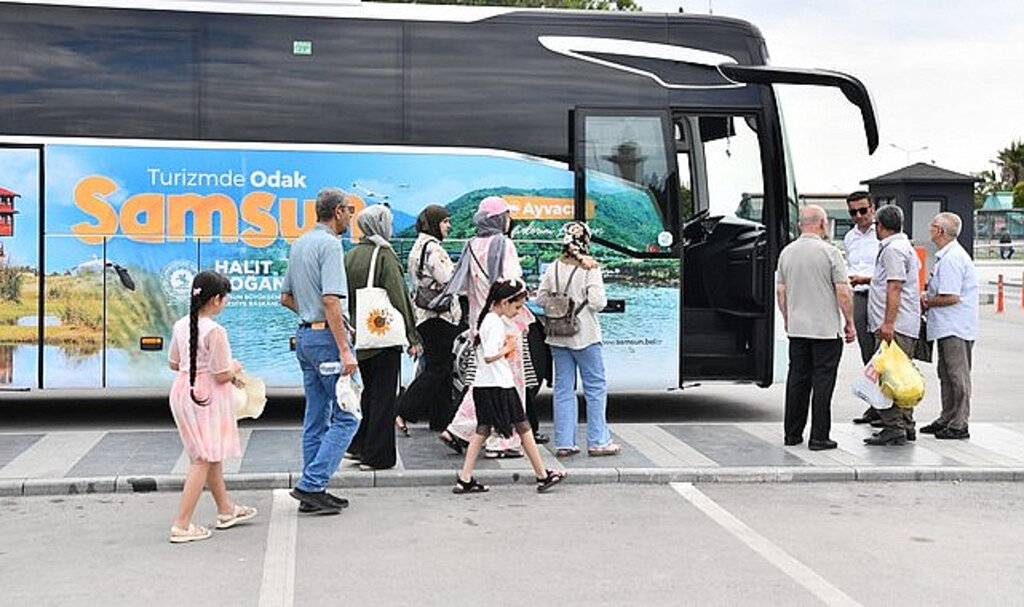 Başkan Doğan’ın ‘Odak Samsun’ Projesiyle Binlerce Kişi Samsun’u Gezdi!