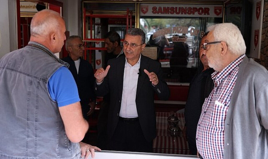 Başkan İhsan Kurnaz, Talep Şikâyet Ve Önerileri Yerinde Dinliyor!