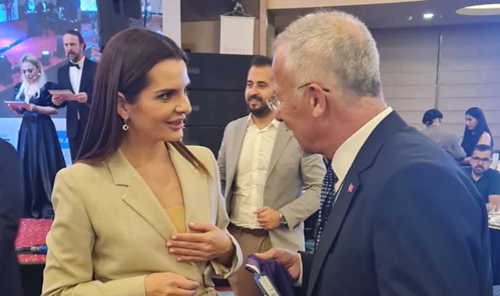Cemiyetten Gagavuzya Devlet Başkanı'na Samsunspor Forması!