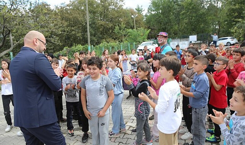 Çocuklardan Başkan Türkel’e Teşekkür!