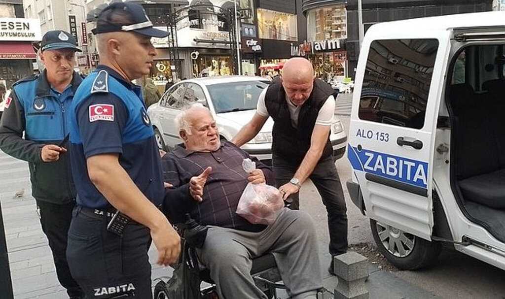 İlkadım Zabıtası'ndan Gönüllere Dokunan Hareket!