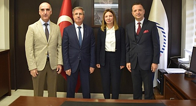 OMÜ İlahiyat Fakültesi Dekanlığında Görev Değişimi!