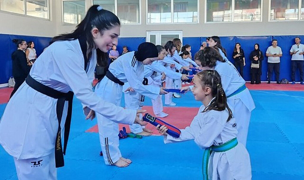 Taekwondo Dönem Kuşak Sınavı Yapıldı!