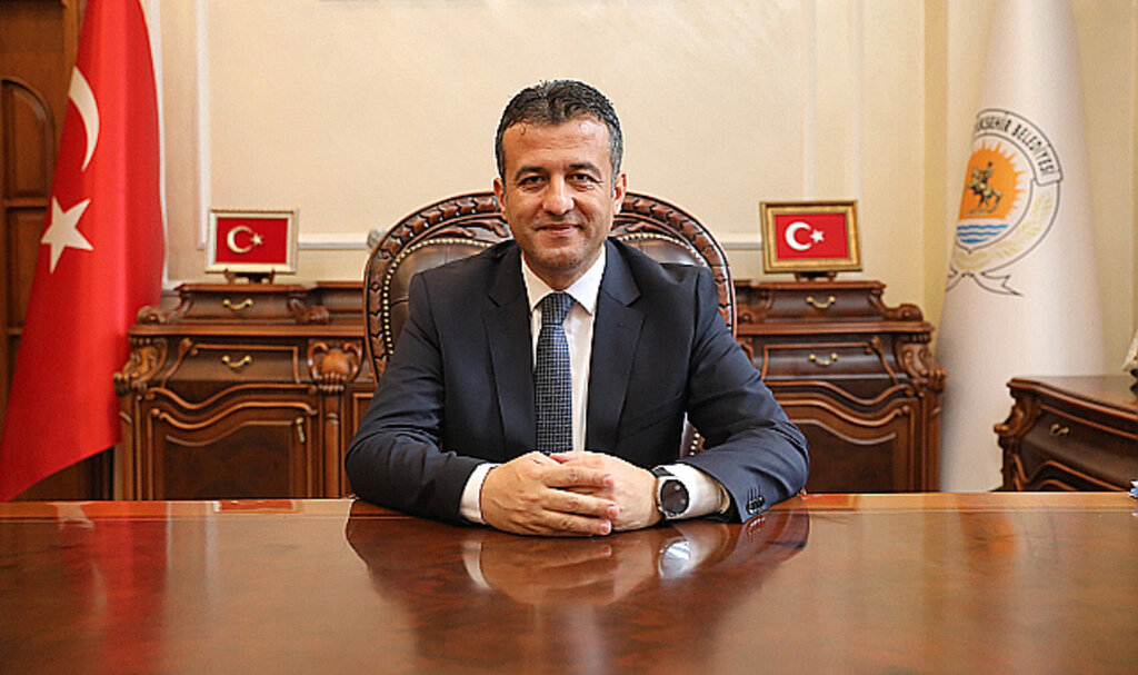 Başkan Doğan’dan Öğretmenler Günü Müjdeleri!