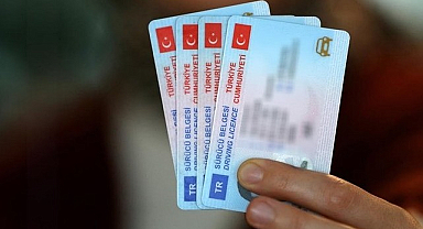 Eski Tip Sürücü Belgelerinin Yenileyeceklere Müjde!
